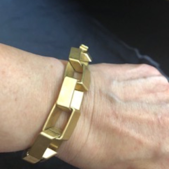 Lia Sophia Open Cube Bracelet *EUC* - Picture 4 of 4